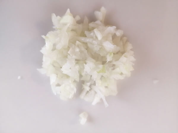 ダイソー「ハンドル野菜カッター」で10回切った玉ねぎ